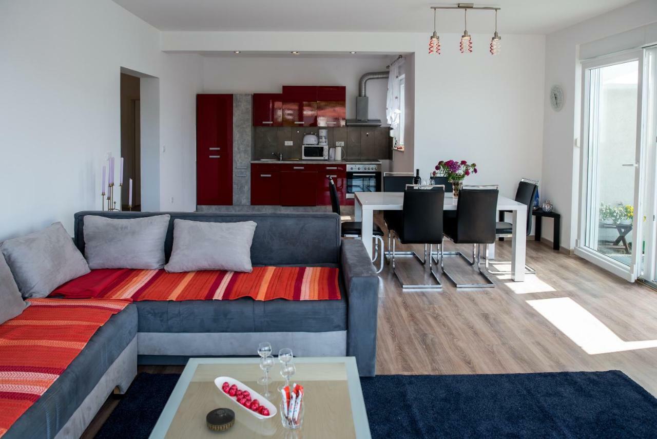 De Luxe Apartment Mediteran 2**** زاتون المظهر الخارجي الصورة